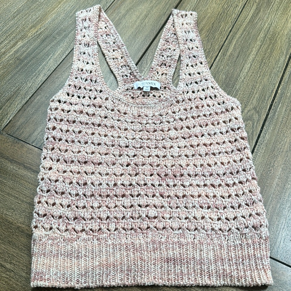 Intermix pink crochet tank top in size Medium